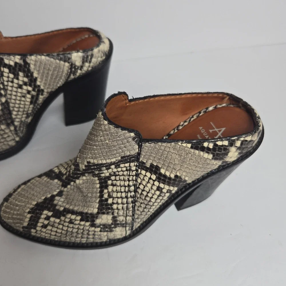 Aquatalia Women's Size 6.5 Leather Ivory Black Snakeskin Slip On‎ Heeled Booties